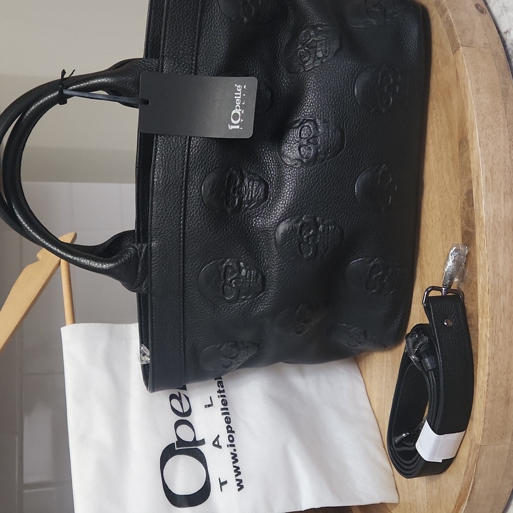 IO PELLE ITALIA SKULL Embossed Leather Crossbody Shoulder Bag Tote $695 Black